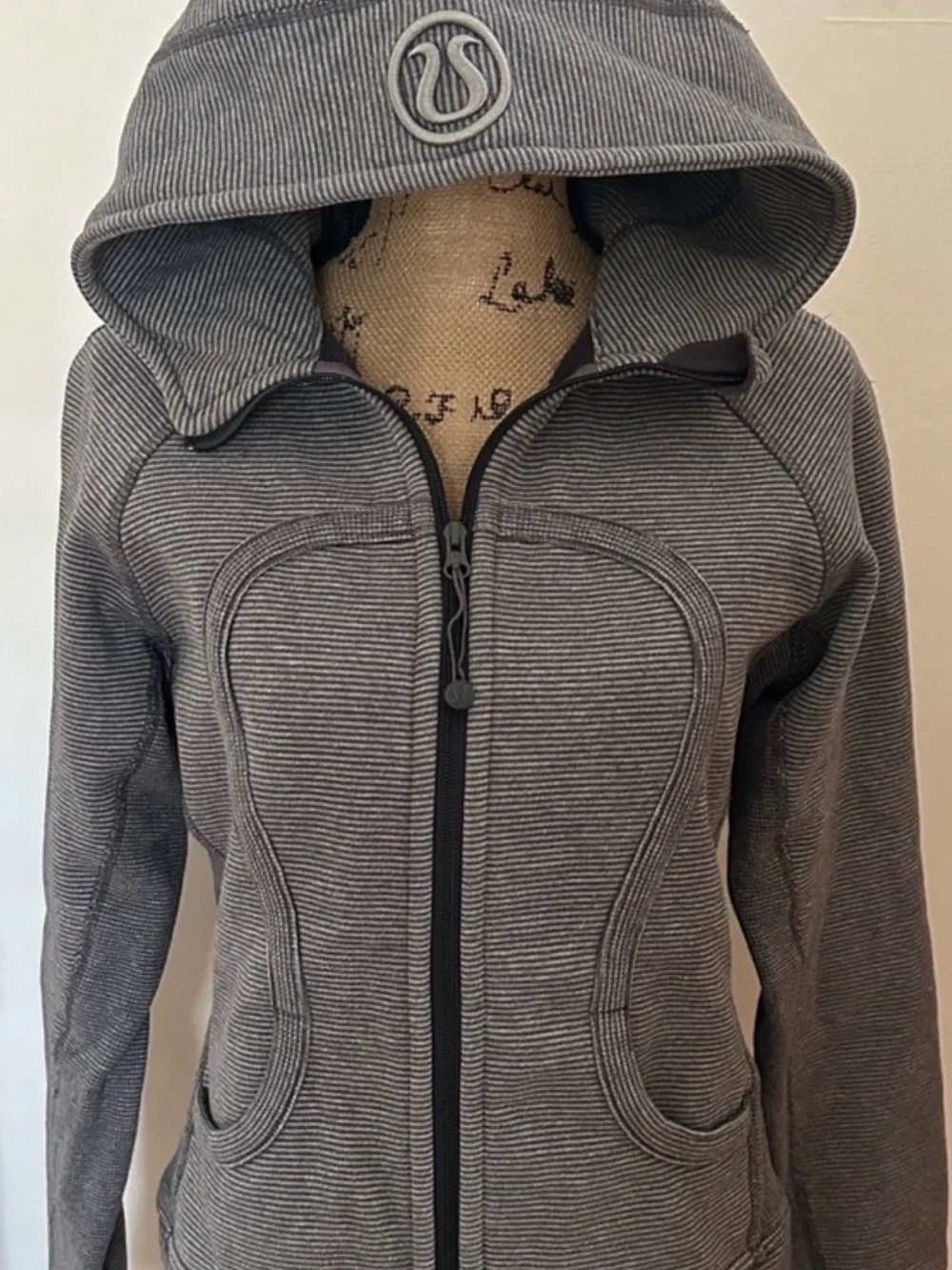 lululemon athletica Women's Gray Ribbed Hooded Jacket